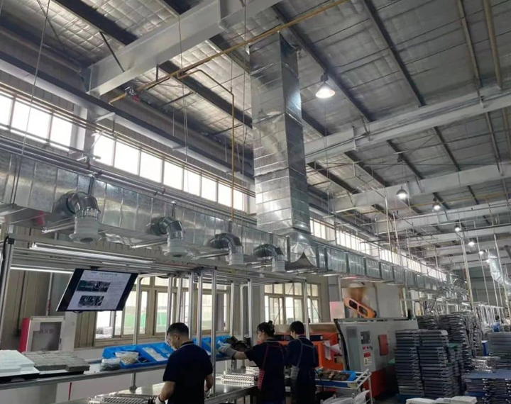 【z6尊龙凯时分享】安徽某铸造厂环保空调安装案例
